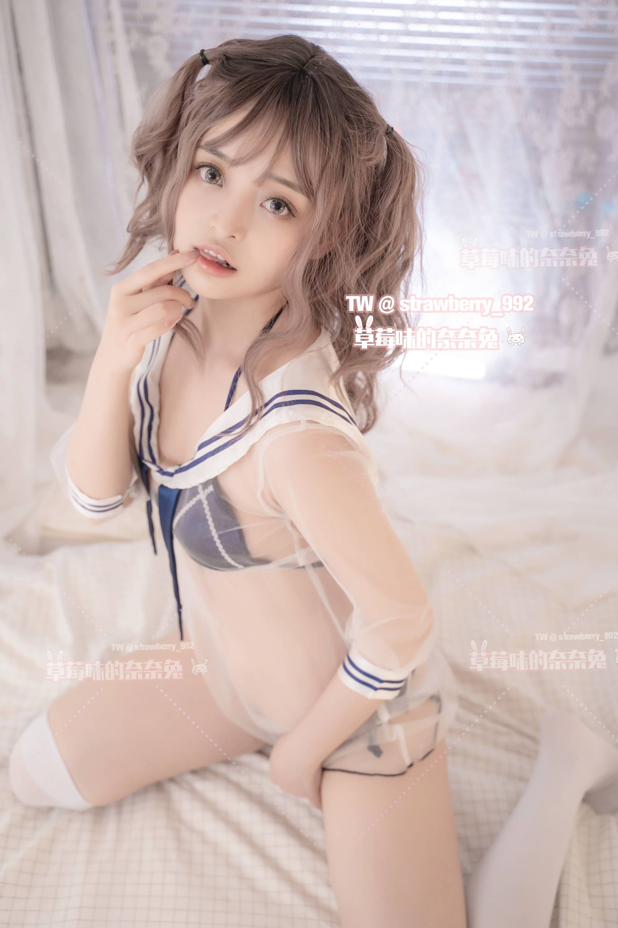 【網路收集系列】草莓味的奈奈兔《 水手服 》大尺度VIP 福利帖【41P】 - 貼圖 - 絲襪美腿 -